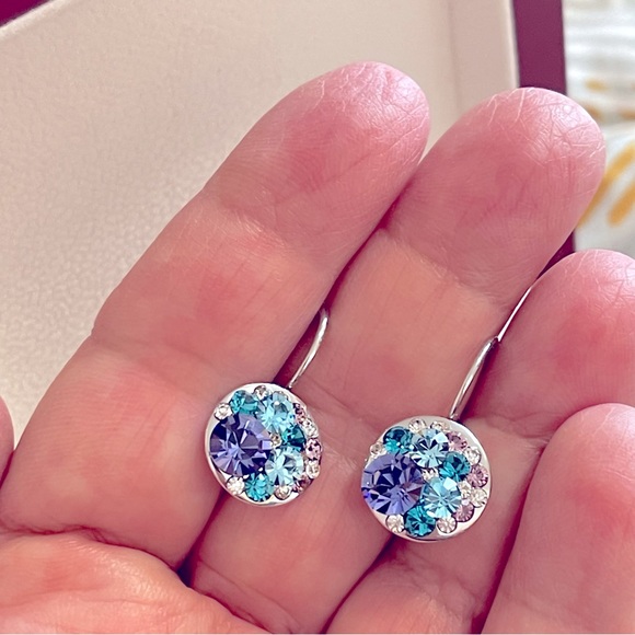 Silver plated, Austria Crystal Drop Earrings Dangle Earrings NWOT - Picture 2 of 6